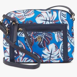 Super fun and tropical Tommy Hilfiger crossbody purse, new w/o tags!